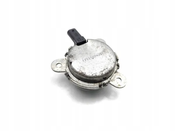 Ford Focus Kamaxeljusterare 1.0 EcoBoost Bensin image 3