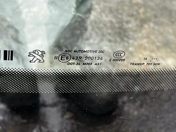Frontscheibe OEM PEUGEOT 308 II T9 mit Sensor image 4
