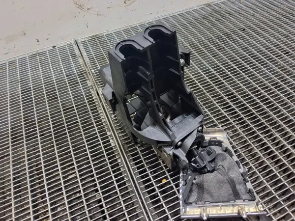 Opel Cascada Versnellingspook OEM 8126201004 - Gebruikt image 7