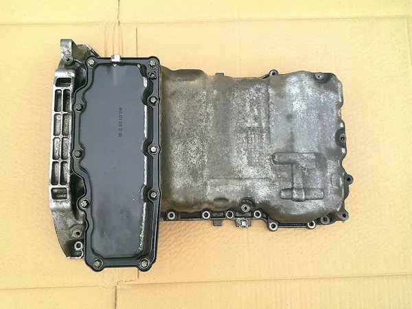 Oljepanna Mercedes W205 1.6 2.0 CGI A2740140100 image 3