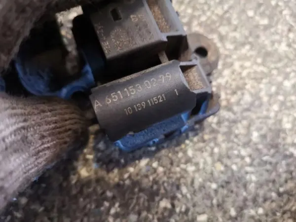 Bougie de préchauffage OEM A6511530279 Mercedes-Benz image 3