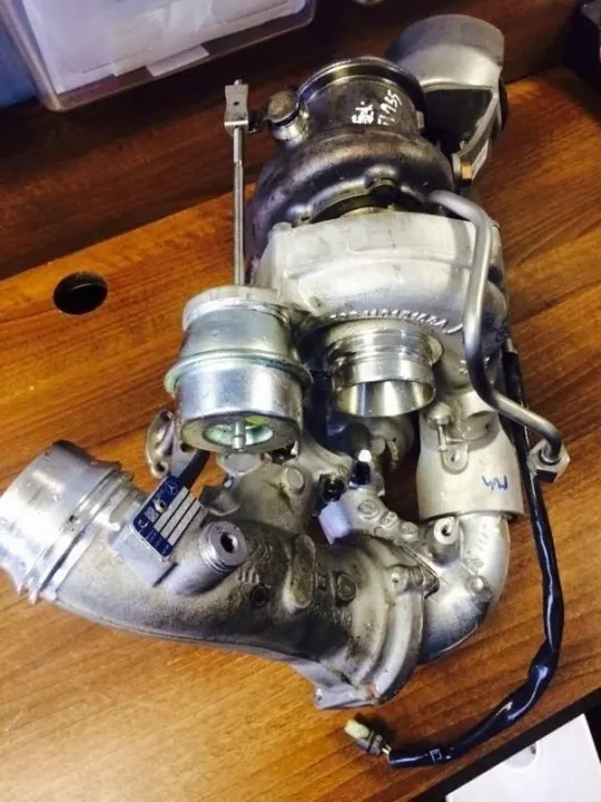 Turbocompresor Mercedes C E S CLS SLK GLK 2.1 2.2 CDI A6510904580 image 2