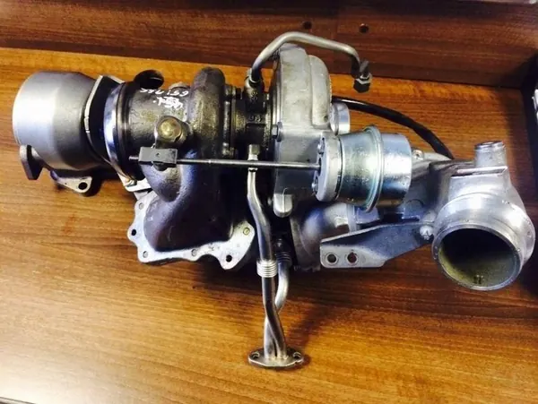 Turbocompresor Mercedes C E S CLS SLK GLK 2.1 2.2 CDI A6510904580 image 3