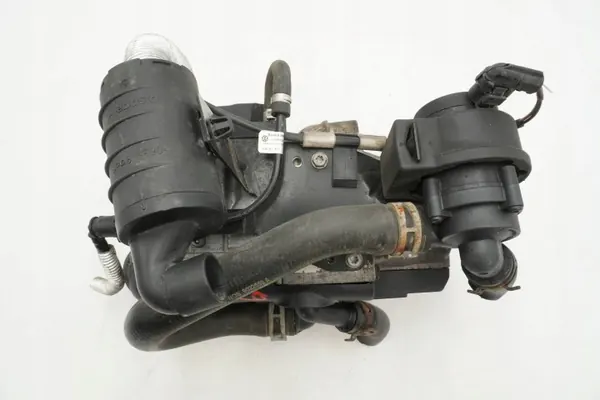 Chauffage stationnaire Webasto OEM 5Q0815005AG VW Golf VII image 4