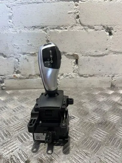 BMW 5 F10 Vaihteiston mekanismi OEM 1010002200 image 2