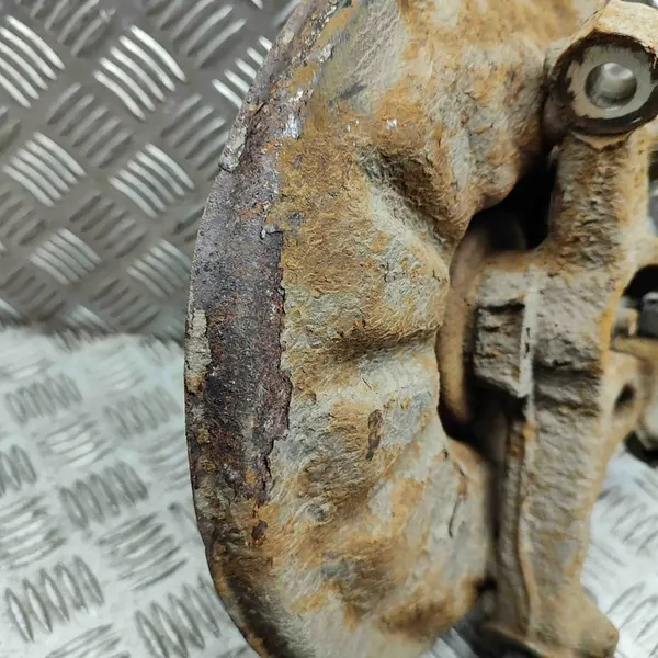 Mozzo posteriore sinistro VW Golf VII 5Q0505435F image 6