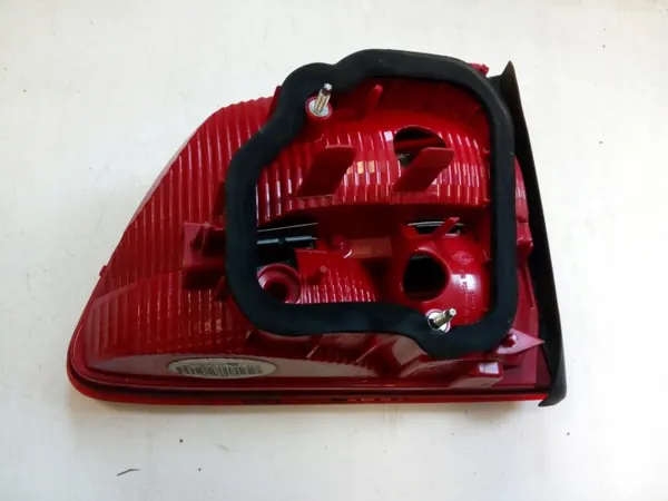 OEM 1T0945094A/1T0945093A Achterlicht voor VW Touran II image 7