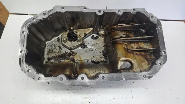 VW Golf V 1.6 FSI Oljesensor 03c103603s image 6