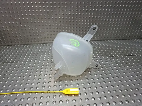 Depósito de expansión OEM S25165818 para Nissan Qashqai J12 image 3