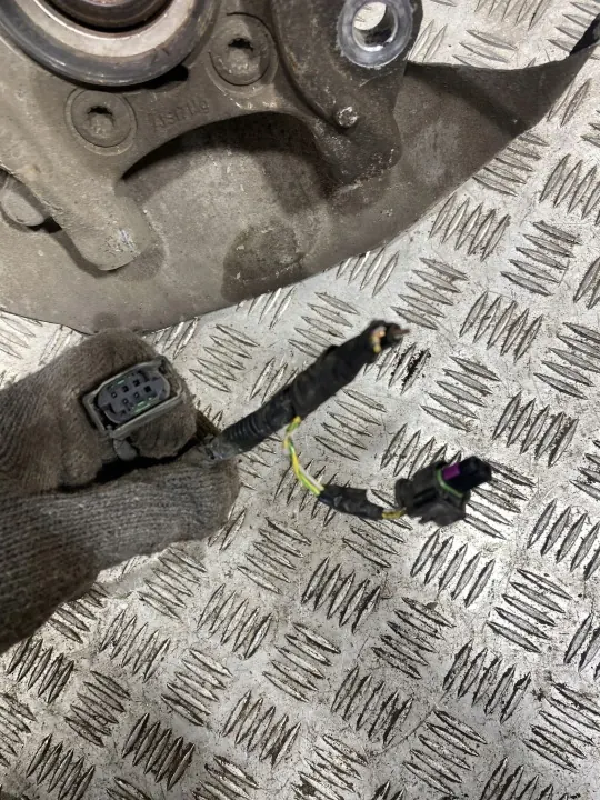 UTO69122 Cubo de roda dianteira para Volvo XC90 2018 image 7