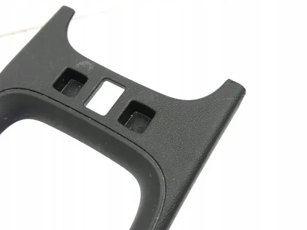Jeep Avenger 2024 Mittkonsolpanel OEM 07357900660 image 4