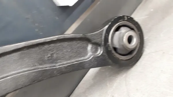 Braccio di Controllo Anteriore Sinistro Fiat 500 image 4