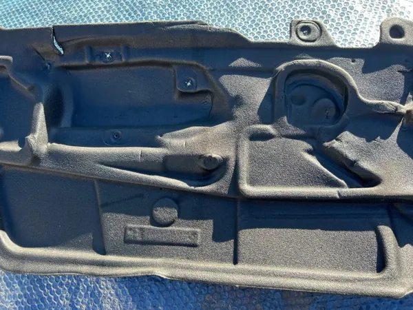 BMW E46 Coupé Cabrio Türschalldämmung OEM 8204283 image 3