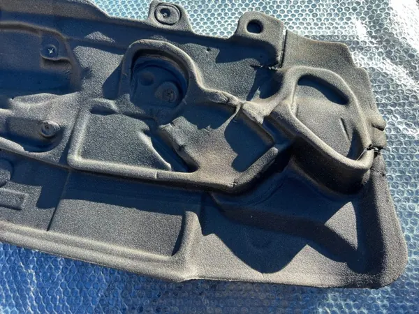 BMW E46 Coupé Cabrio Türschalldämmung OEM 8204283 image 4