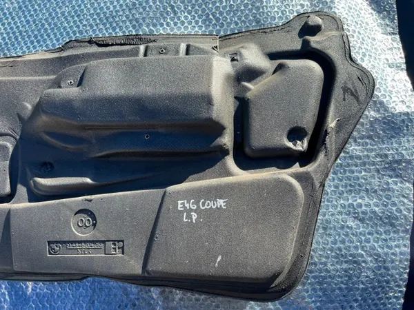 BMW E46 Coupé Cabrio Türschalldämmung OEM 8204283 image 5