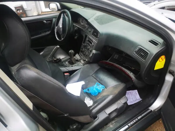 Colector de escape OEM 2672845 Volvo S60 2003 2.4L image 9