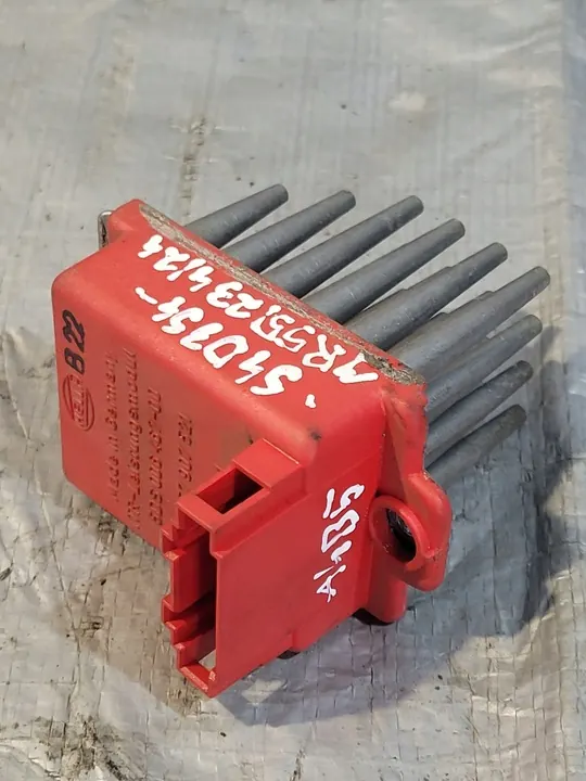 Tuulettimen vastus AUDI A4 B5 1.8B 125HV 1996 5HL 351 321-591 image 7