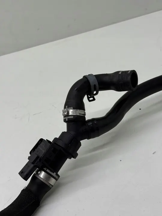 AUDI S6 S7 C7 4.0 TFSI Ventilschlauch OEM image 10