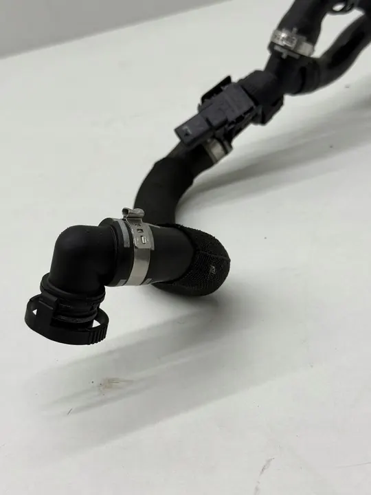 AUDI S6 S7 C7 4.0 TFSI Ventilschlauch OEM image 8