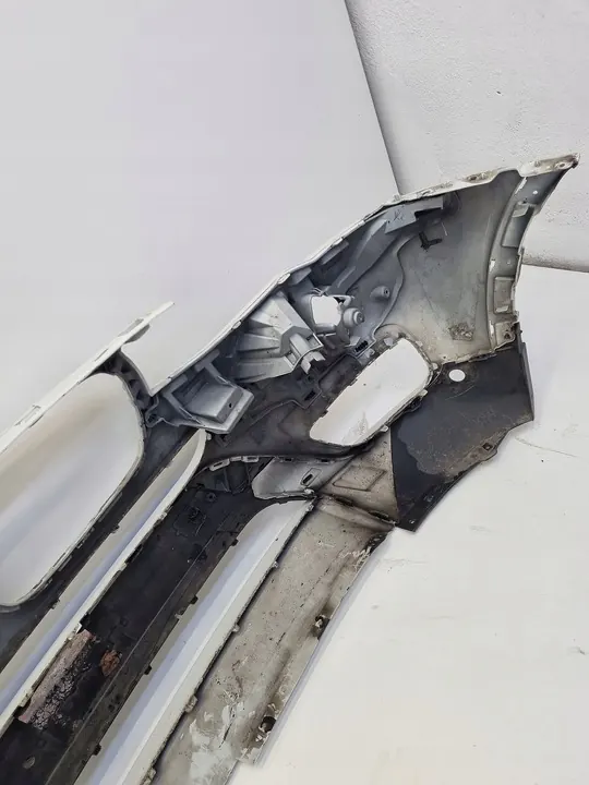 BMW X3 F25 LIFT Paraurti anteriore image 8