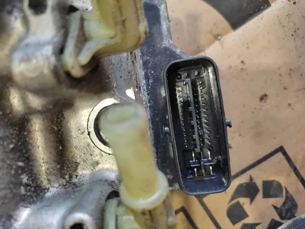 ABS-besturingpomp Toyota Prius XW30 47200-47030 image 5