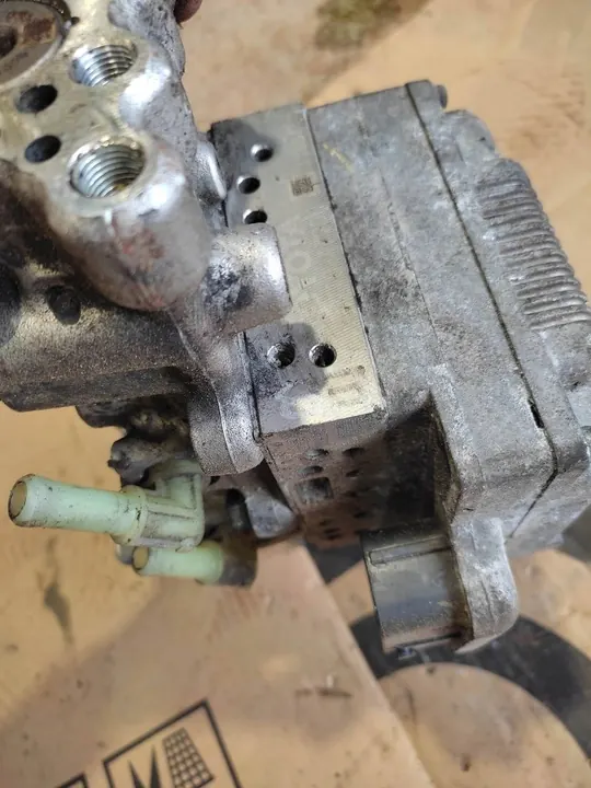 ABS-besturingpomp Toyota Prius XW30 47200-47030 image 7