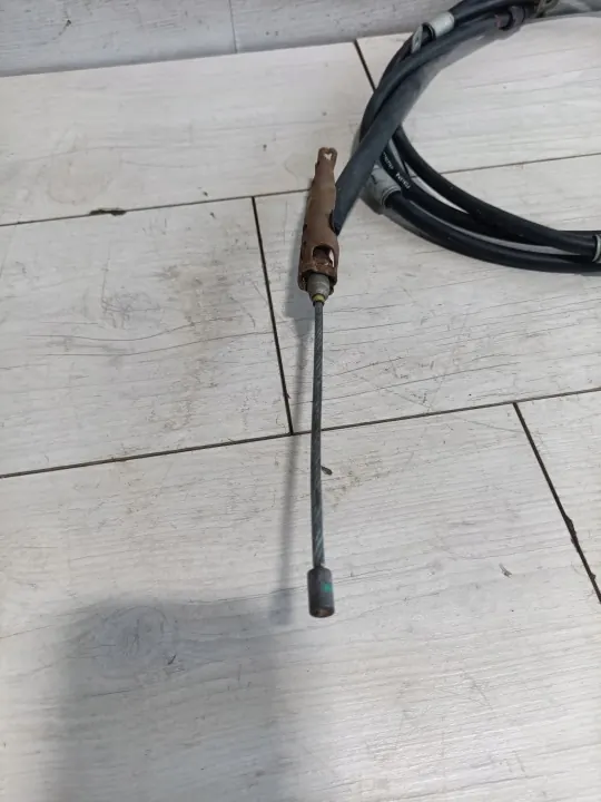 Cable de freno de mano OEM 04779637AH para Dodge Durango 2014- image 3
