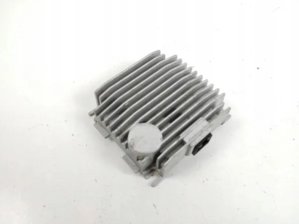 Porsche Audio-Verstärker OEM 9Y0035335D - Gebraucht image 2