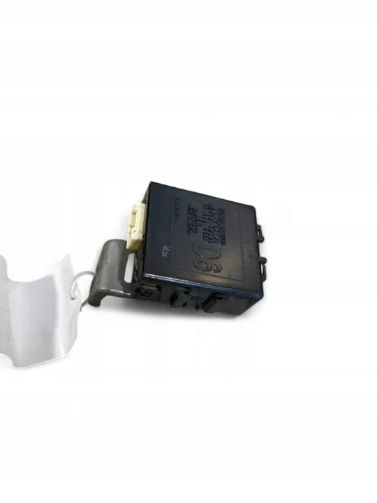 Module de verrouillage central OEM 8597042060 Toyota RAV4 image 2