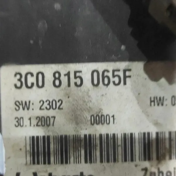 2006 VW Passat B6 Webasto Standheizung 3C0815065F image 5
