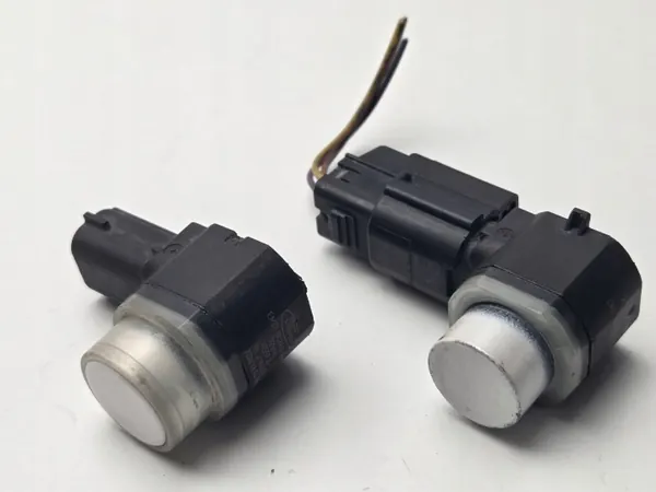 OEM KUGA MK2 M9ME 0456 Front-Parksensor - Ford image 2