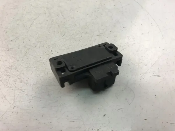 Sensor de Pressão do Ar OEM 8767314 para Renault Laguna I image 4
