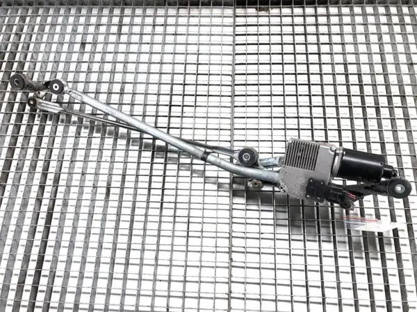 Etupyyhkijän mekanismi Audi Q7 2006-2016 4L1955023C image 3