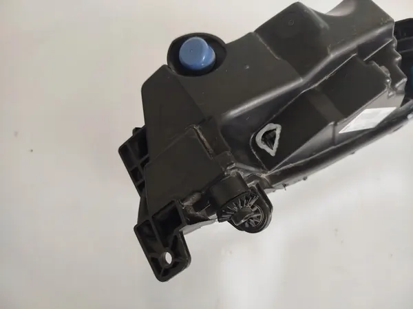 FARO ESQUERDO SEAT LEON image 5