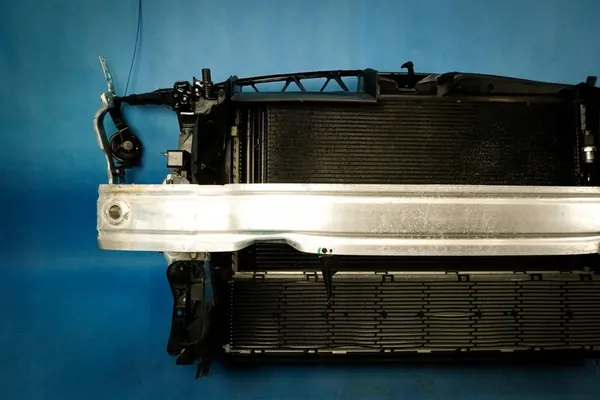 Conjunto Frontal Radiador Ventiladores Audi A6 2.0TDI 4G0805594 image 2