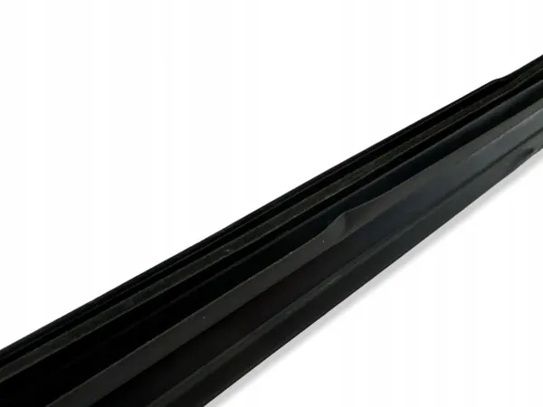 Toyota LAA33296 framdörr fönsterpackning - Vänster sida image 8