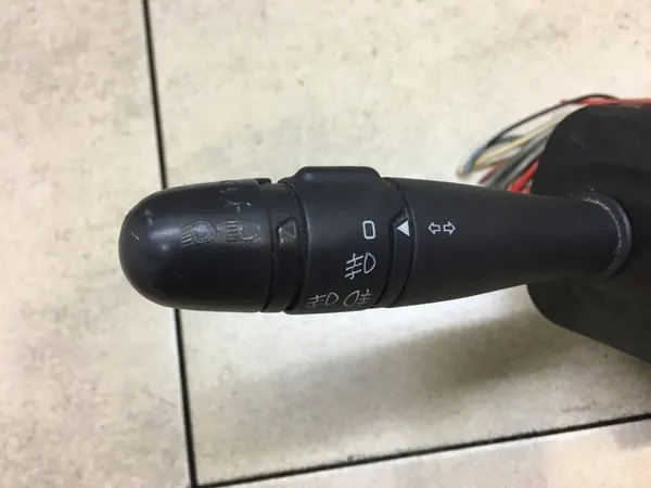 Gecombineerde schakelaar Thalia I 34446404 7701048957 image 4