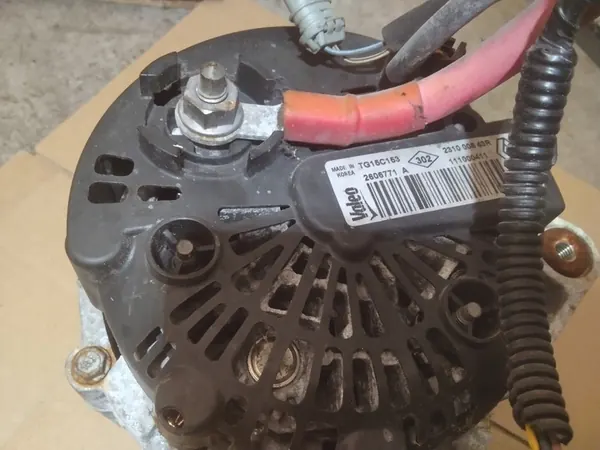 Vaihtovirtalähde Renault Megane Scenic 3 III 2.0 16V OEM image 4