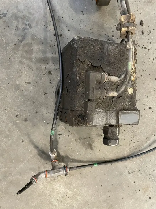 Mercedes Actros 11-18 Sluitpomp OEM 1041835 image 7