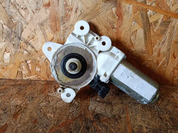 Saab OE bakrutsmotor OEM silniczek szyby tylnej saab image 2
