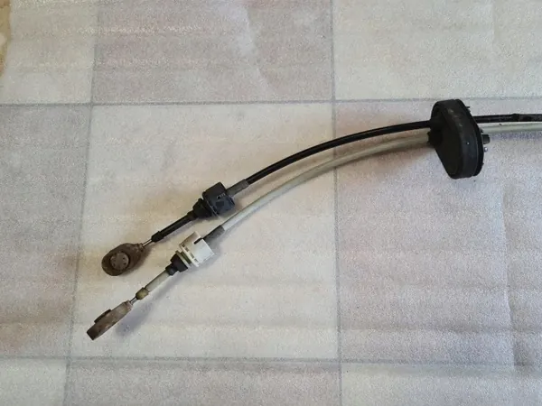 Opel Vectra C Schaltgestänge OEM 55354170 - Gebraucht image 3