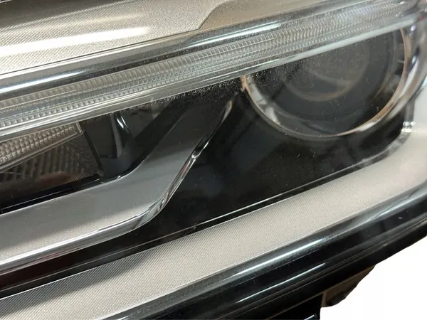 AUDI A5 8W Faro Izquierdo Bi Xenón image 4