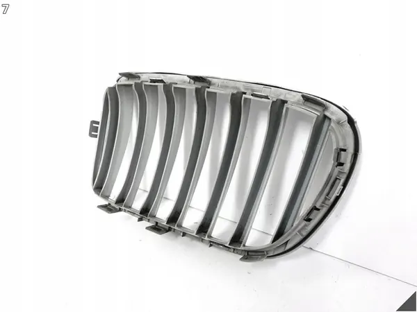 BMW X3 F25 10-14 Front Right Grill Insert image 8