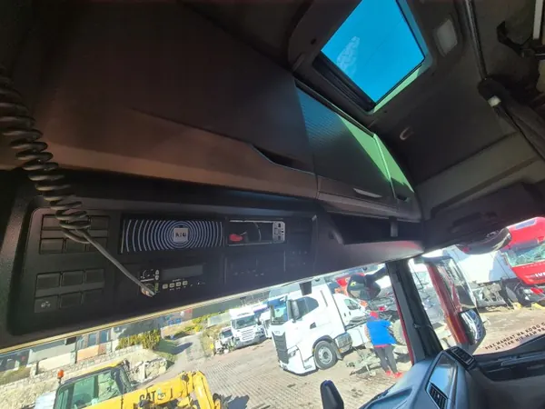 Kokonainen XXL-kabiini MAN TG3 TG3:lle - OEM KABINA KOMPLETNA image 9