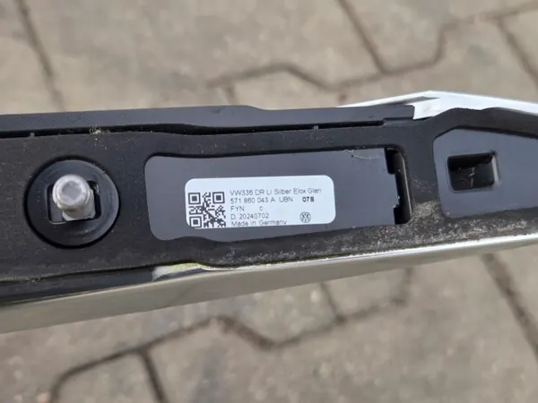 Barra de teto esquerda VW TIGUAN III OEM 571860043A image 8