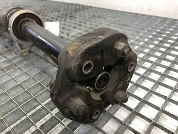 Bakre Drivaxel VW Touareg SUV 02-13 3.6 280HK 7L0521102N image 3