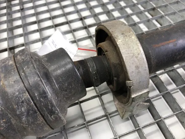 Bakre Drivaxel VW Touareg SUV 02-13 3.6 280HK 7L0521102N image 4