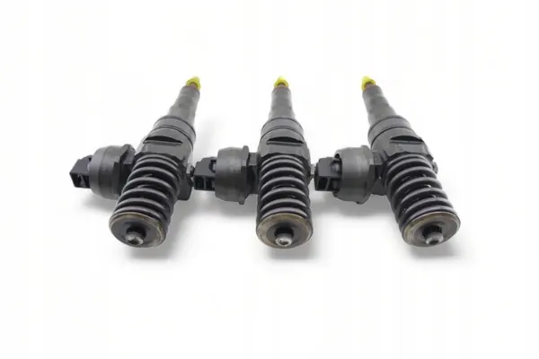 Jeu d'injecteurs OEM 038130073BQ pour VW Passat B6 image 4