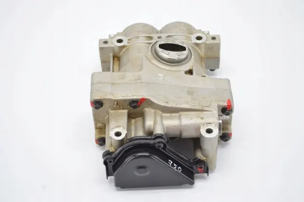 Jeep Compass Ölpumpe OEM 5047992AC - Gebraucht image 3