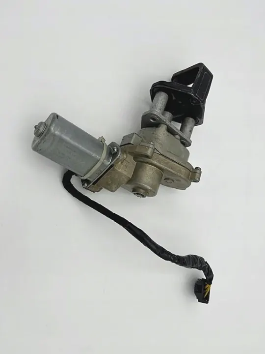 VW T5 skjutdörrsmotor OEM 7H0843765C vänster image 10